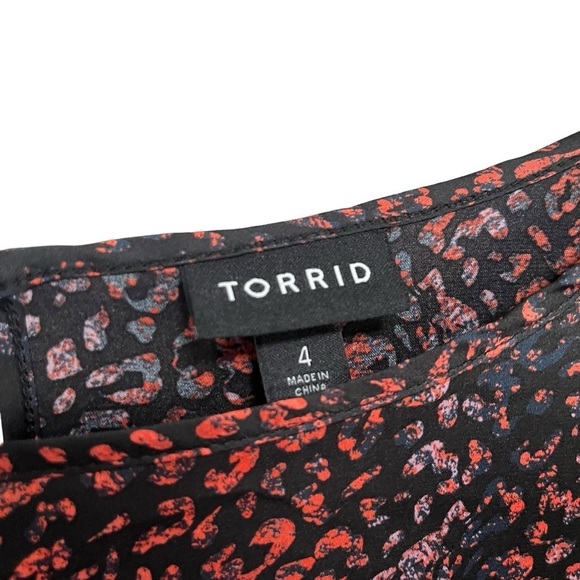 Torrid Satin Puff Long Sleeve Top - Picture 8 of 10